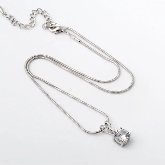 Necklace Earrings Set - Picture 5 of 5